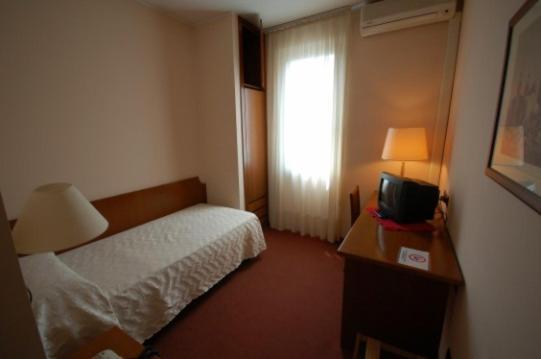 Albergo Ponte Vecchio 케르노비오 객실 사진