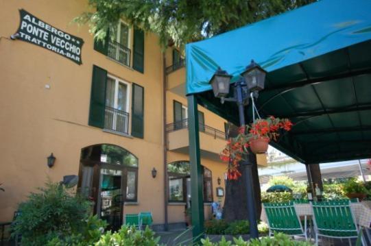 Albergo Ponte Vecchio 케르노비오 외부 사진