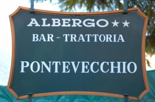 Albergo Ponte Vecchio 케르노비오 외부 사진