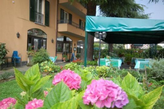 Albergo Ponte Vecchio 케르노비오 객실 사진